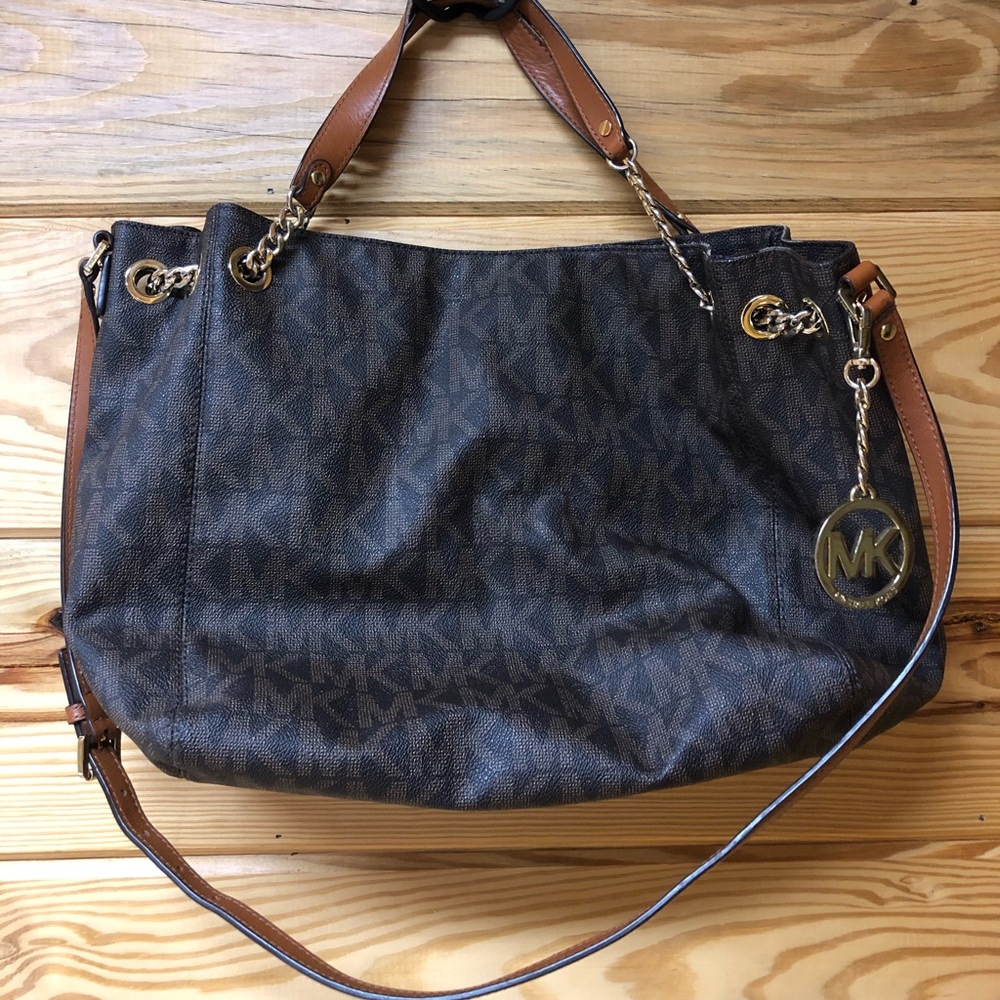 Michael Kors purse